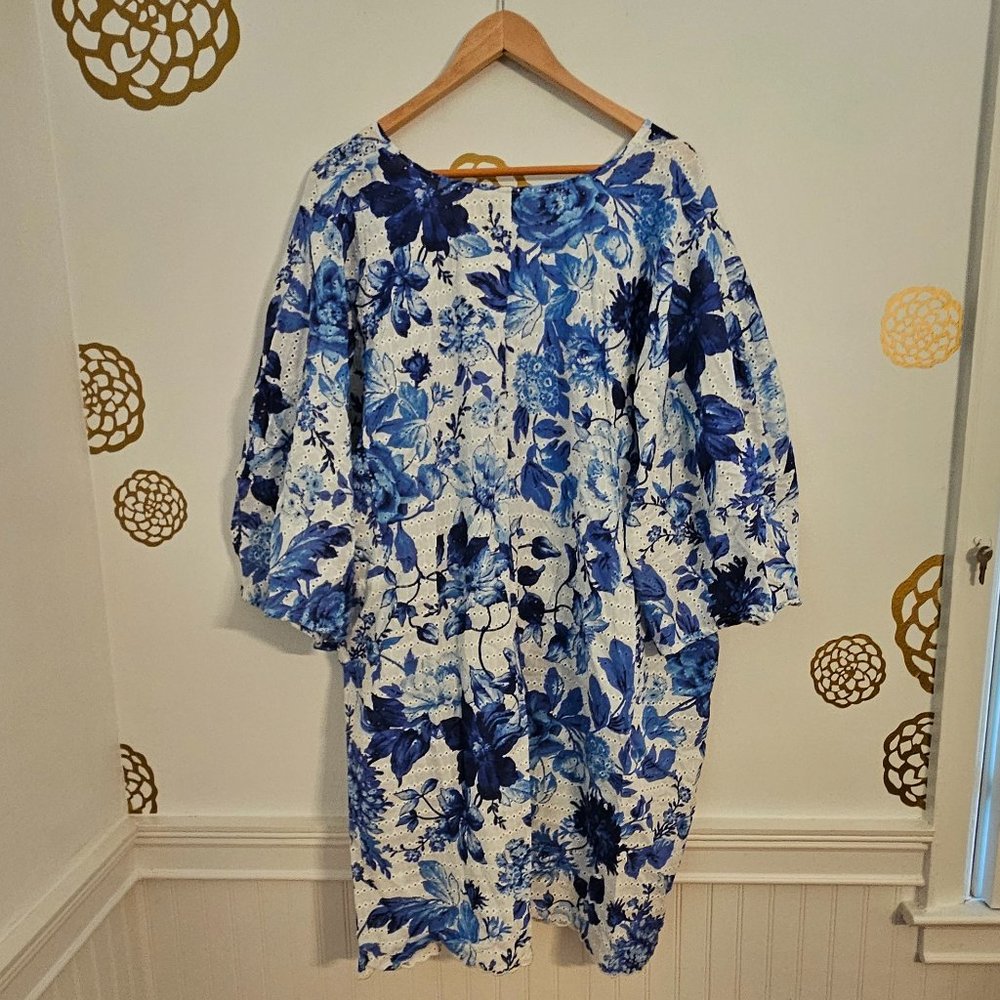 (NWT) H&M Eyelet Dress with Embroidery (Cotton) Size 4XL